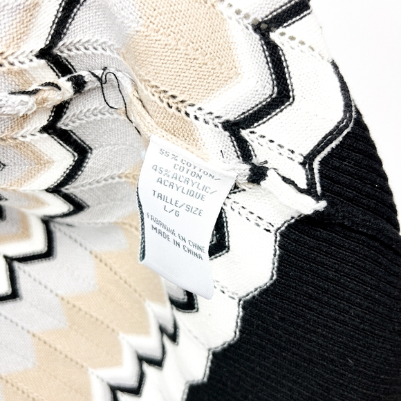 Suzy Shier Short Sleeve Striped Black White & Tan Cardigan - Picture 3 of 8